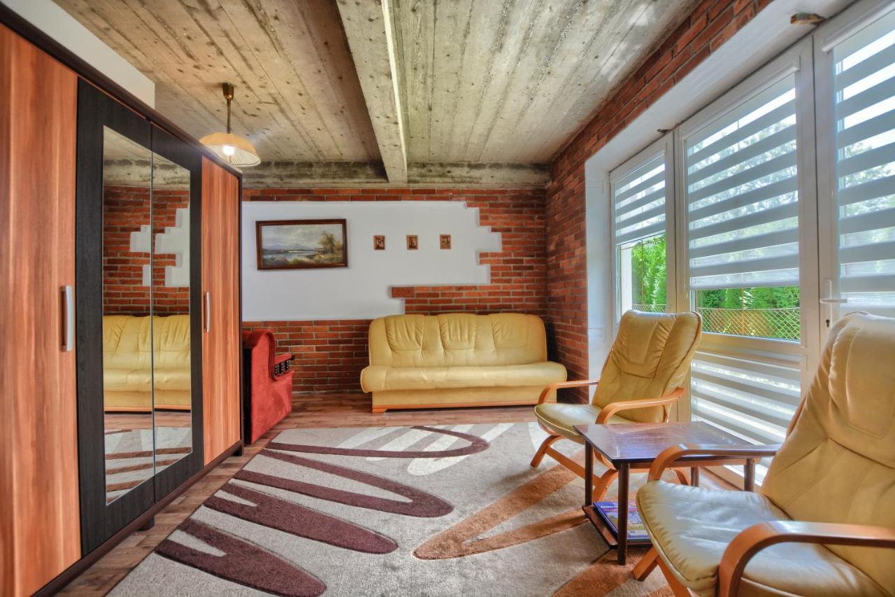 Ceglany Apartament Устшики-Дольне Экстерьер фото
