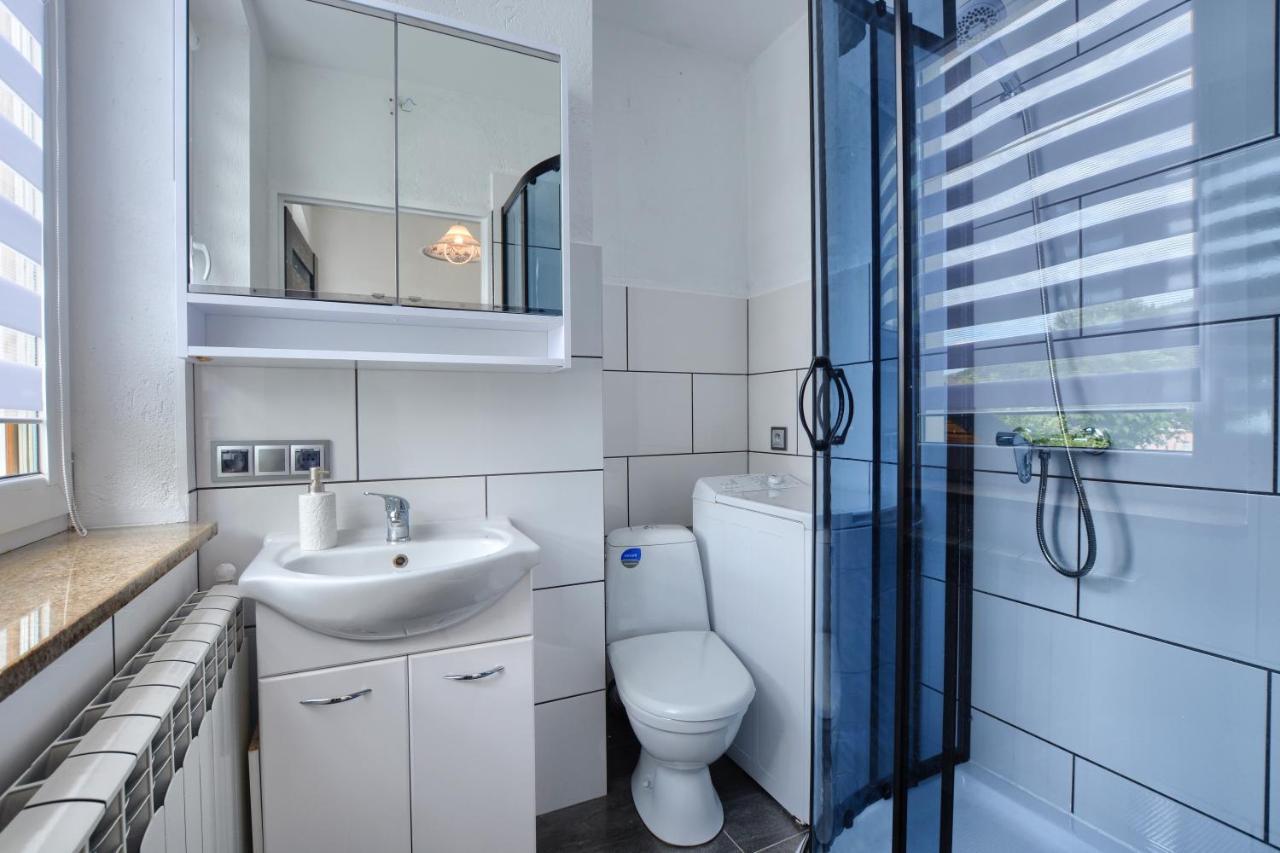 Ceglany Apartament Устшики-Дольне Экстерьер фото