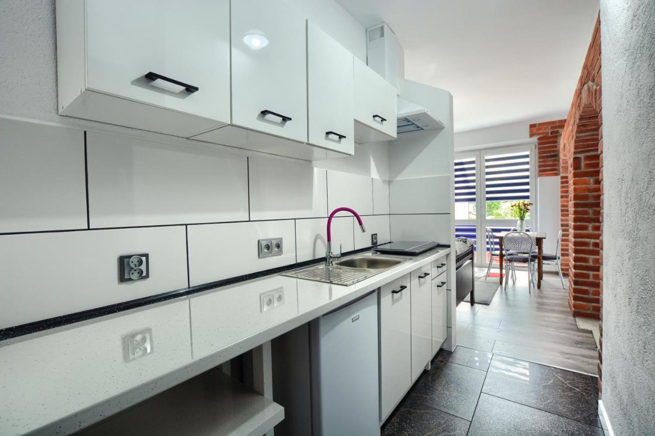 Ceglany Apartament Устшики-Дольне Экстерьер фото